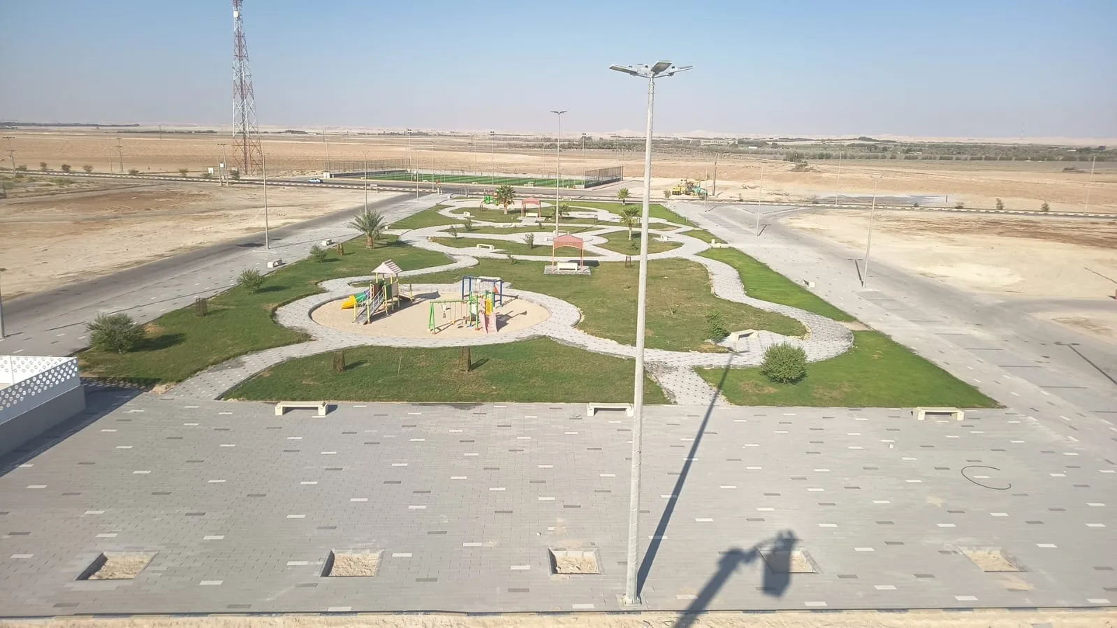 صورة من مشروع صيانة الشوارع بالصرار والهجر التابعة لها